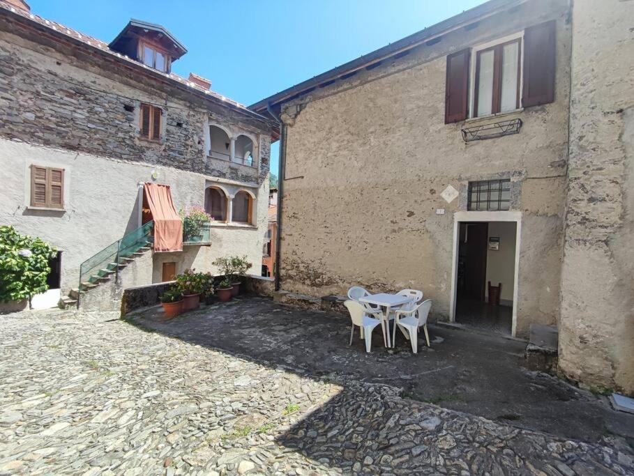 Ferienwohnung Mo&Ma - Panorama E Relax Maccagno Exterior foto